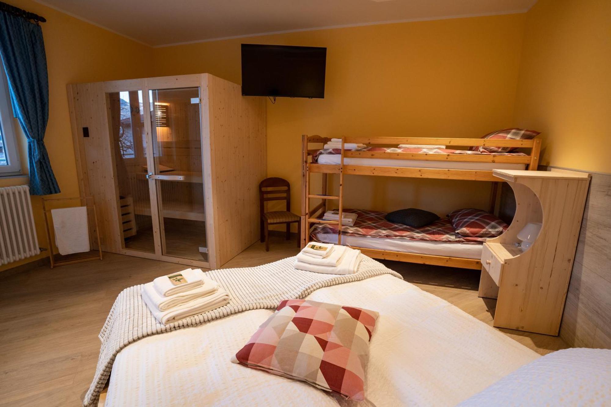Villa Zoe - Suite Con Sauna Margone  Esterno foto